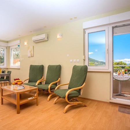 Apartmani Ribnjak Seka Omiš Екстериор снимка