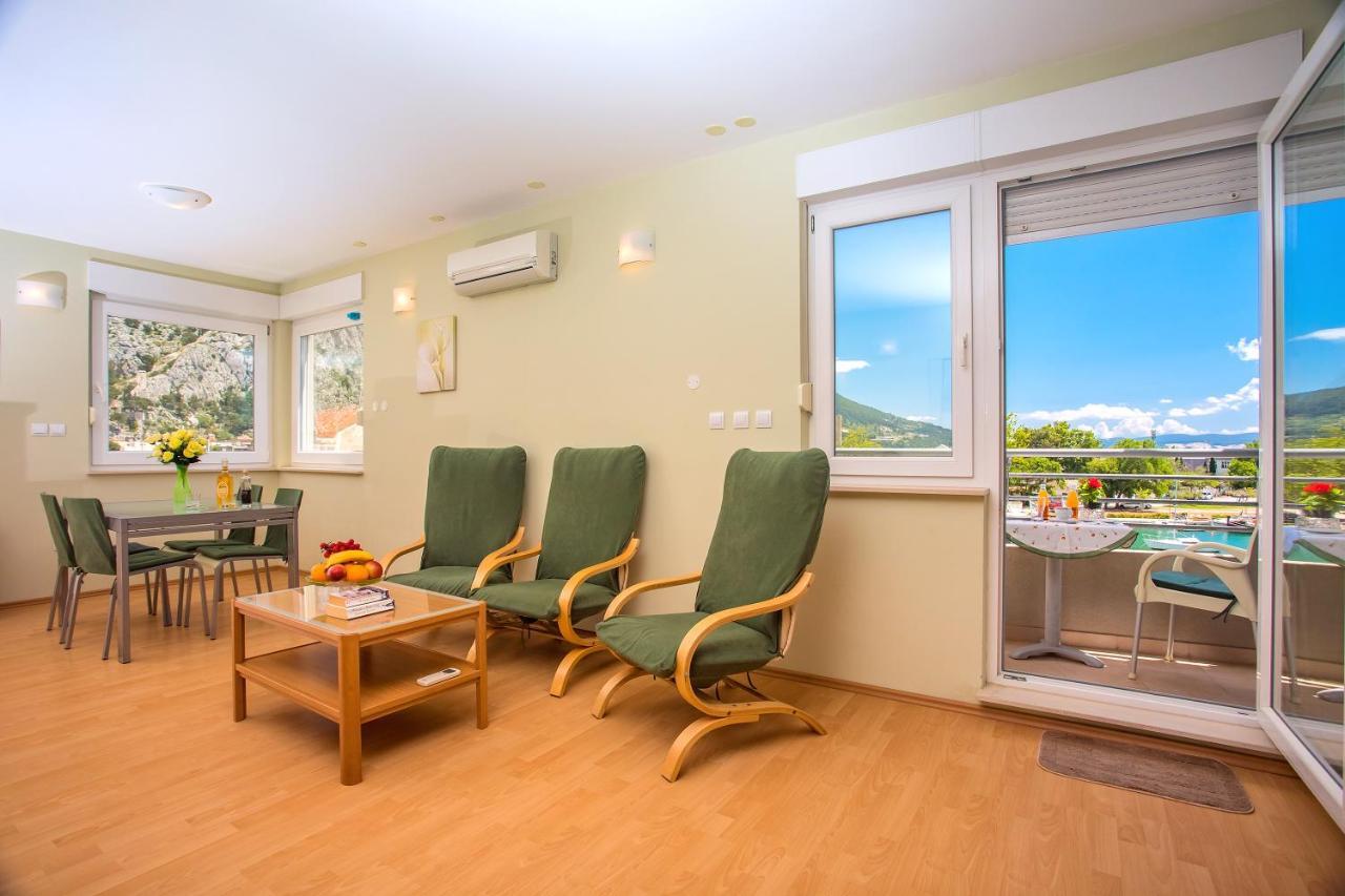 Apartmani Ribnjak Seka Omiš Екстериор снимка
