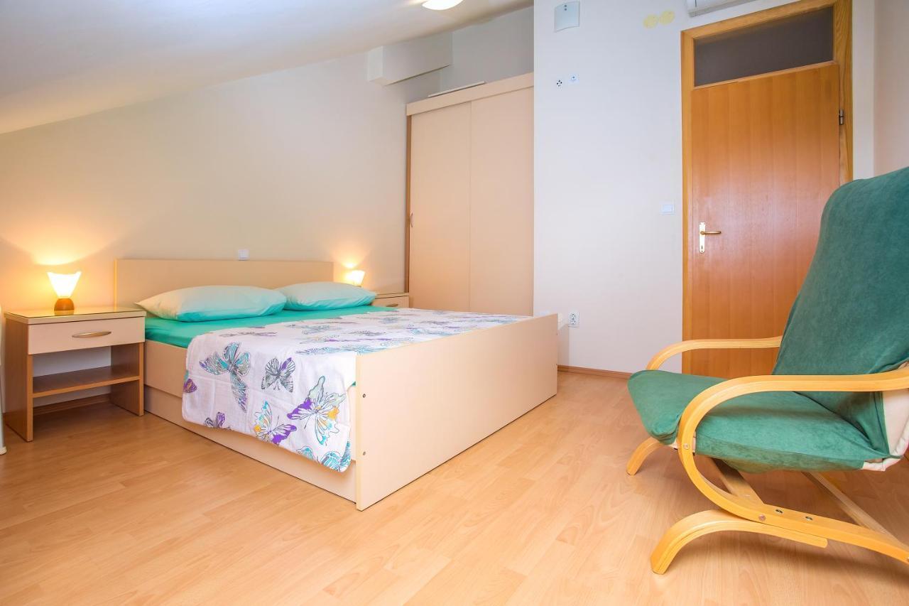 Apartmani Ribnjak Seka Omiš Екстериор снимка